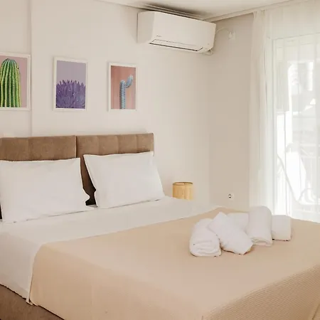 Cactus - Blooming Garden Apartment *