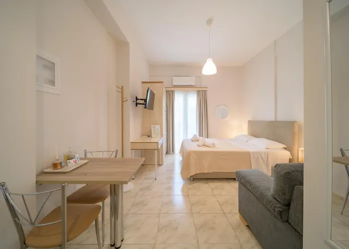 Διαμέρισμα Cactus - Blooming Garden Καλαμάτα