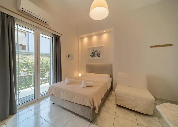 Cactus - Blooming Garden 아파트 칼라마타